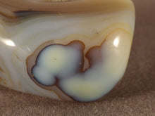 Small Madagascan Agate Standing Piece - 53mm, 65g